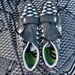 Nike jumping spikes size 12